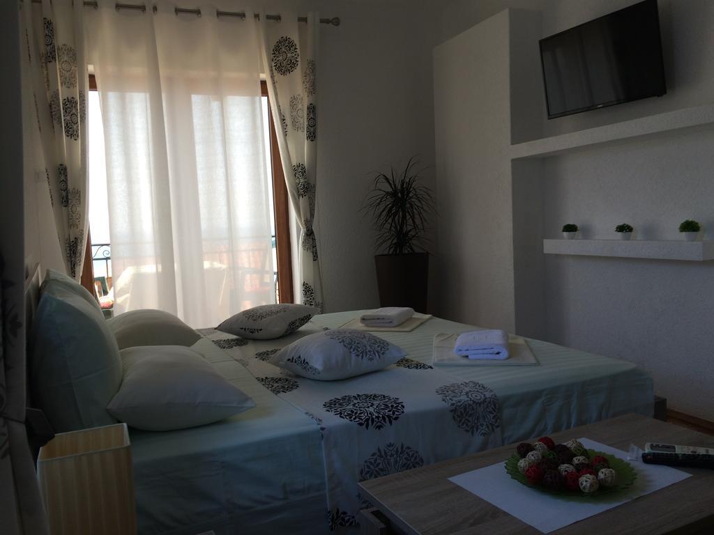 Apartments Debora Ulcinj Kültér fotó