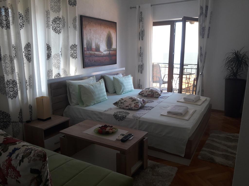 Apartments Debora Ulcinj Kültér fotó