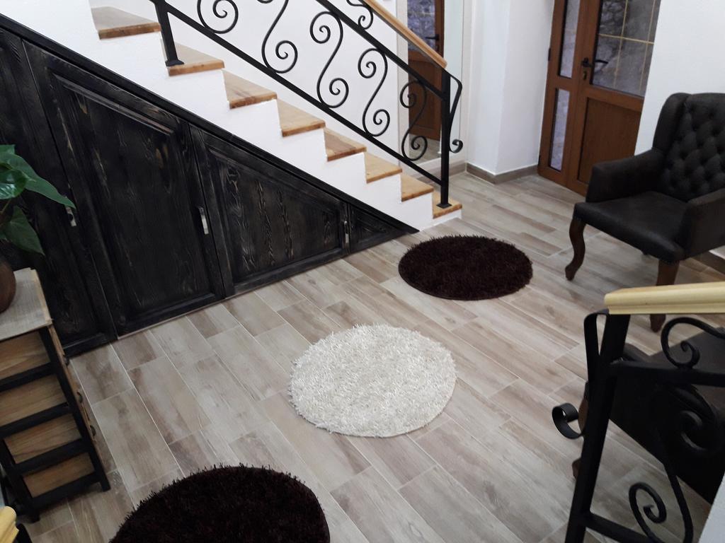 Apartments Debora Ulcinj Kültér fotó